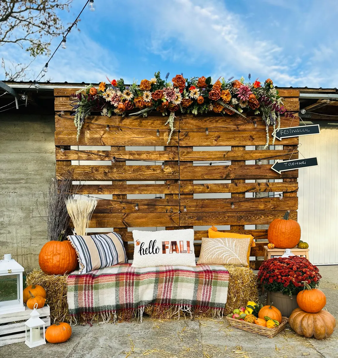 Decor Foto corner realizat de Boho Bloom Events