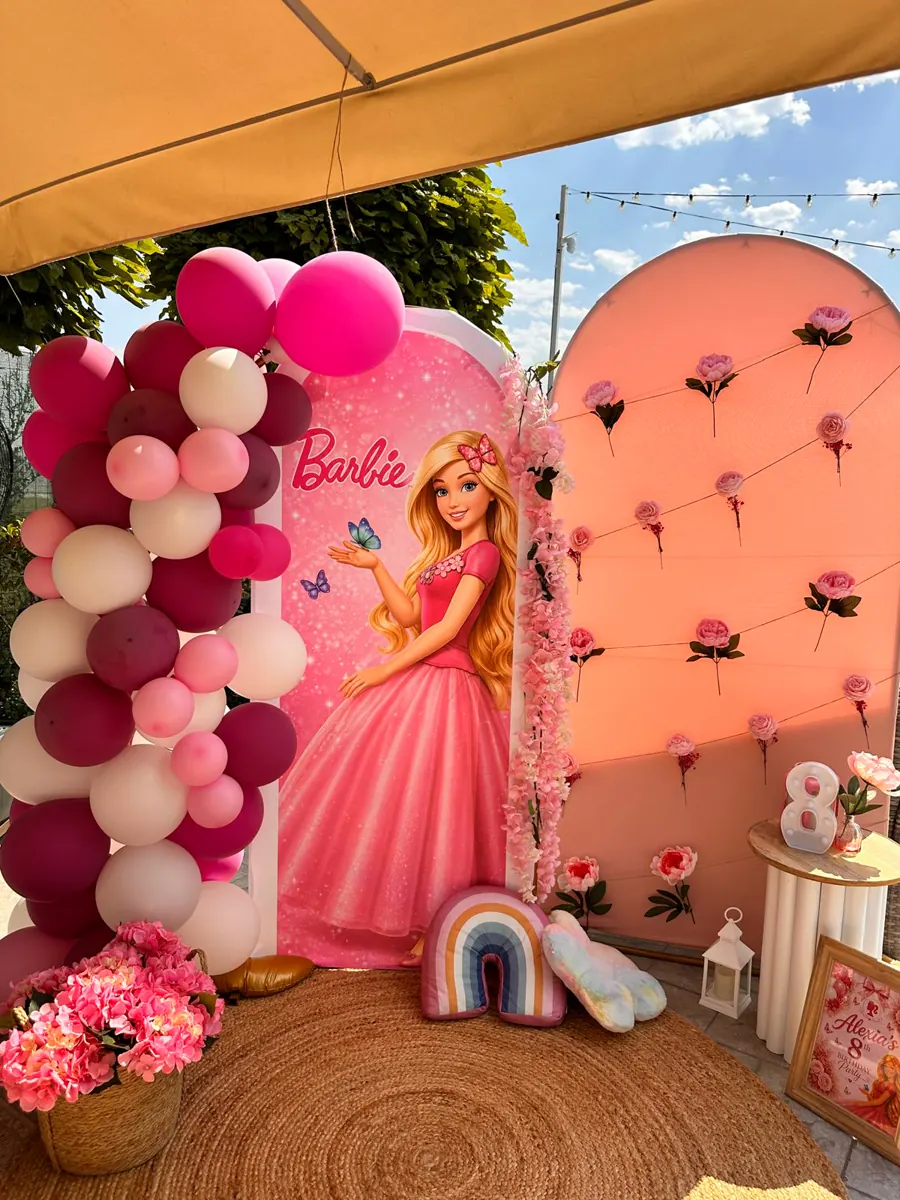 Decor Foto corner realizat de Boho Bloom Events