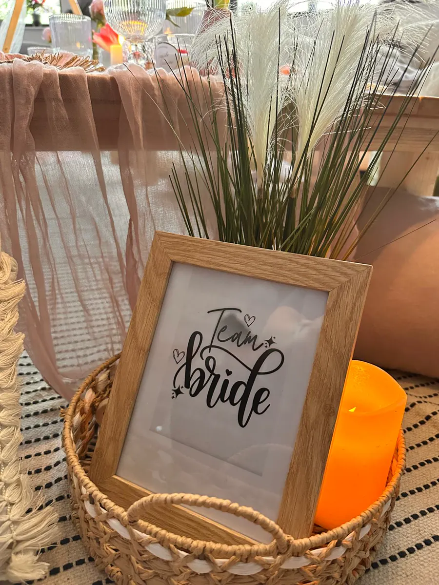 Decor Petrecerea Burlacitelor realizat de Boho Bloom Events