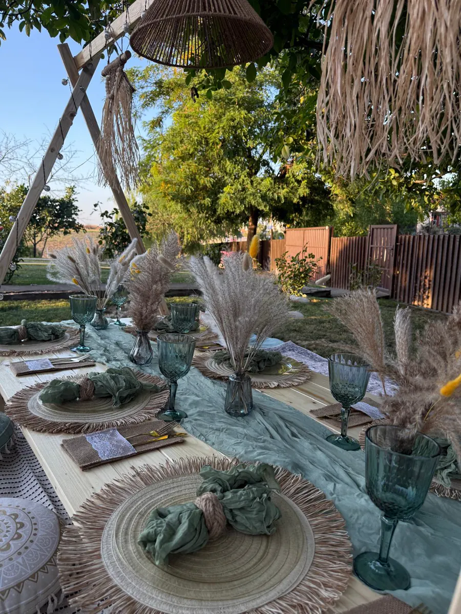 Decor Picnic Aniversar realizat de Boho Bloom Events