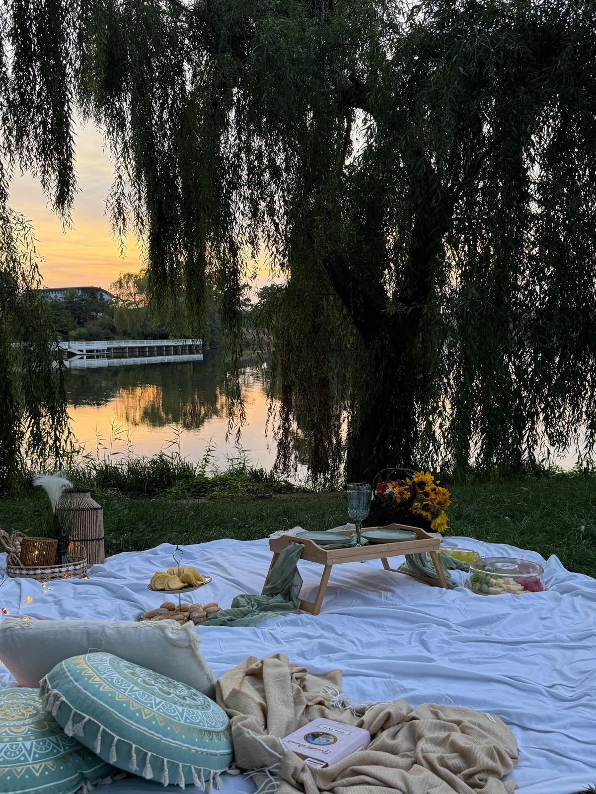 Decor boho reprezentativ pentru cereri de oferta